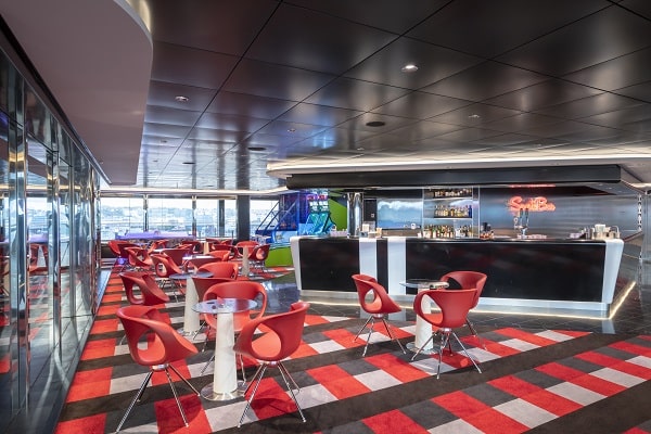 sports bar