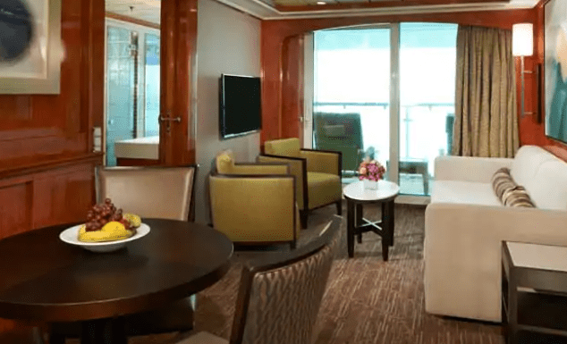 2-Bedroom Deluxe Family Suite