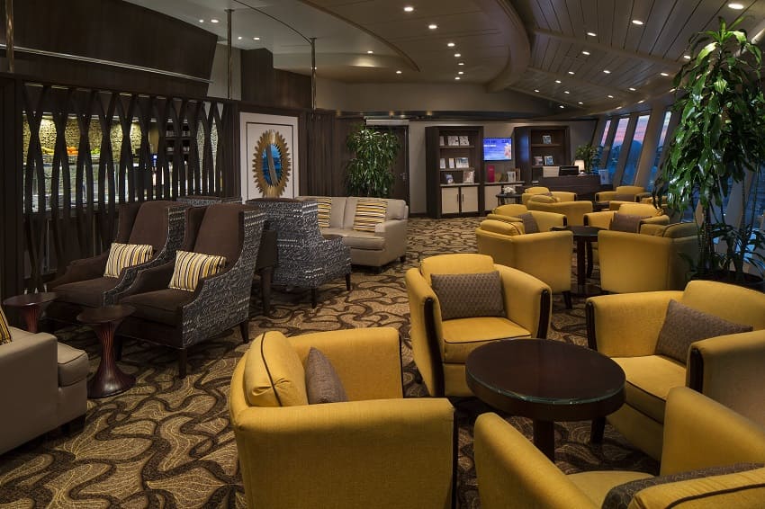 Voyager Class | Bar overlooking sea onboard