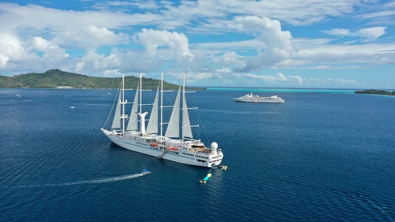 Windstar in Tahiti