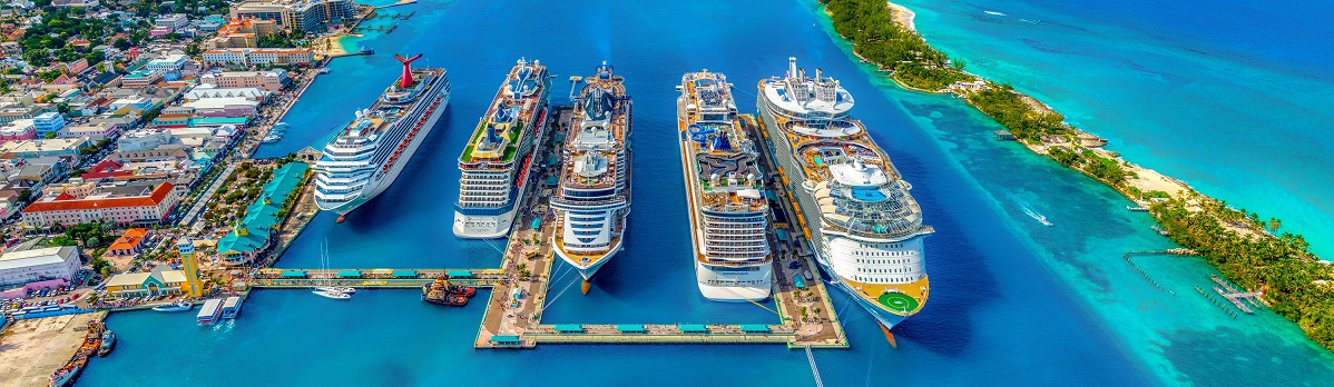 cruise ships in nassau bahamas